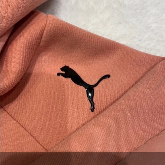 Puma cropped scuba hoodie SZ medium - Picture 7 of 10